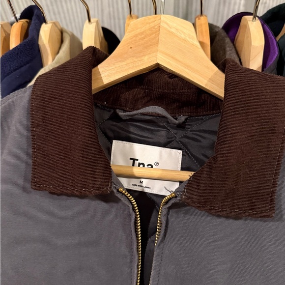 TNA Jacket - Picture 3 of 3